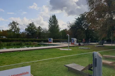 Camping Ivendorf - Teich.jpg