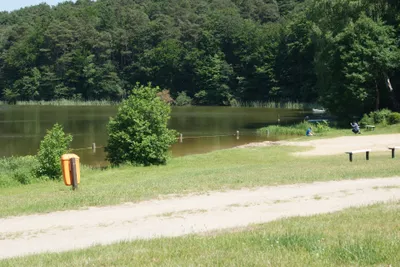 Campingplatz Lütauer See - Schwimmbereich am See vor dem Campingplatz