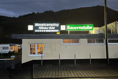 Campingplatz Pölicher Held - Hauptgebäude Außenansicht