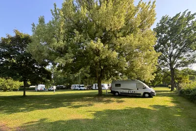Nied | Camping Siersburg  Campingplatz Siersburg - Standplätze auf der Wiese