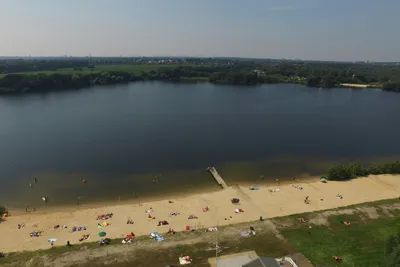 Campingplatz Spadener See - Der Strand des Spadener Sees an dem der Campingplatz liegt