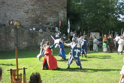 Campingplatz Wallenstein - Ritterspiele auf Burg Wallenstein am Campingplatz