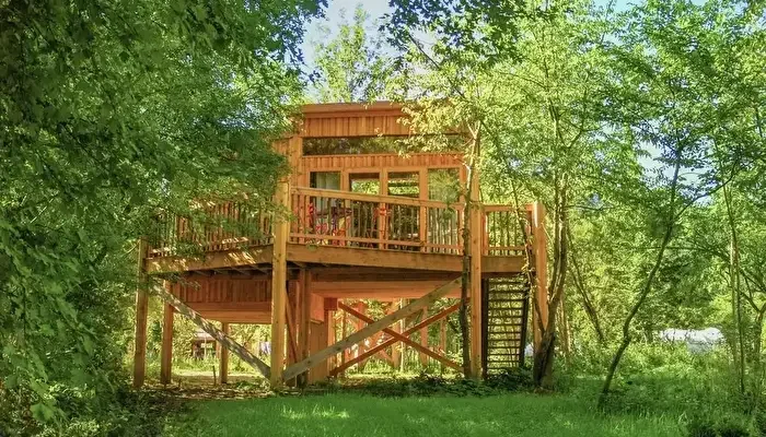 Cosycamp - Cabane Dans Les Arbres