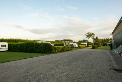 Camping De Boonepolder teilweise parzellierte Standplätze