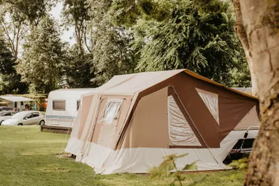 Camping De Meidoorn - Standplätze auf dem Campingplatz