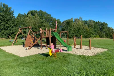 Camping De Regenboog  - Kinderspielplatz auf dem Campingplatz