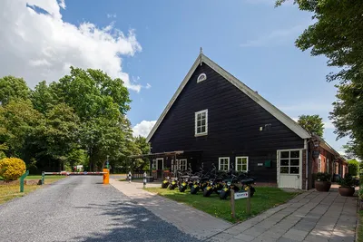 Camping Den Inkel - Einfahrt des Campingplatzes