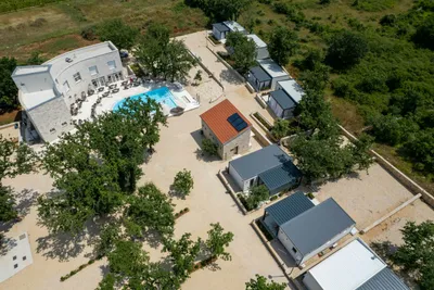 Dionis Zaton Camping