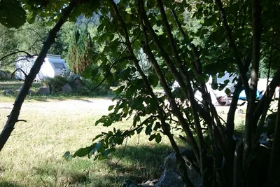 Camping Domaine du Haut des Bluches - Zelt- und Stellplätze auf dem Campingplatz