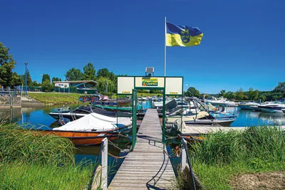 Donau Camping Krems - Bootsanlegestelle am Campingplatz