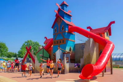 Camping Municipal Champ de Course - Kinderspielplatz auf dem Campingplatz