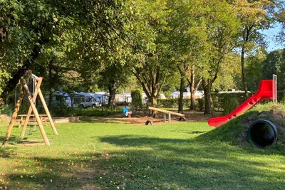 Drei-Länder-Camp - Spielplatz für Kleinkinder auf dem Campingplatz