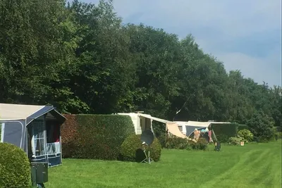 Camping Drentsheerlijk - Wohnmobil- und  Wohnwagenstellplätze
