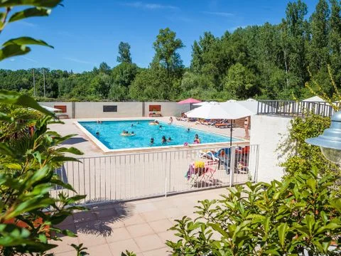 Flower Camping Le Soleil des Bastides