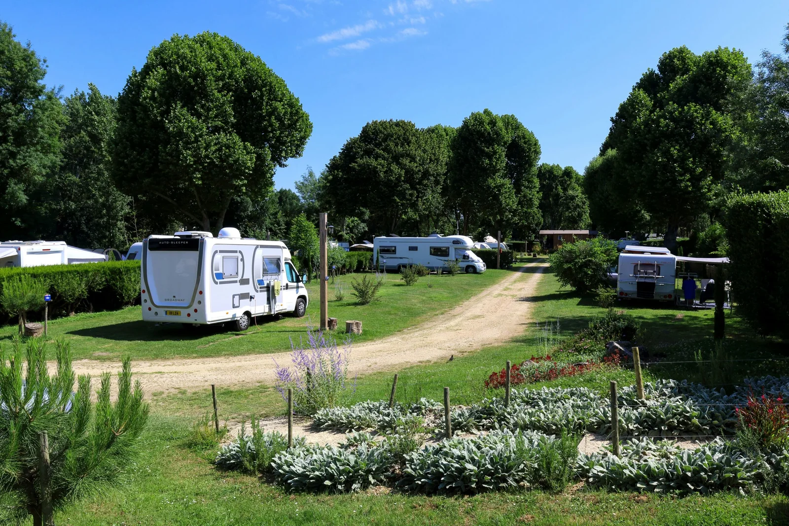 Camping Paradis Les Nobis D'anjou