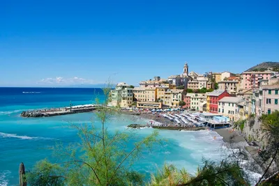 Camping Genova Est  -  Campingplatz mit Blick auf Bogliasco am Mittelmeer in Italien