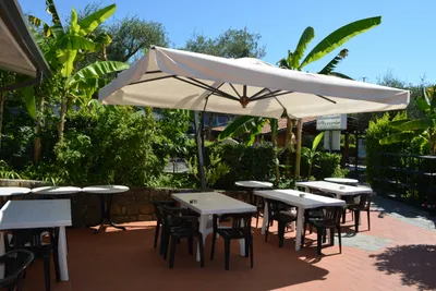 Camping Gianna  - Restaurant Terrasse auf dem Campingplatz