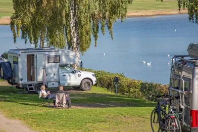 Hafsten Resort - Standplätze direkt am Wasser