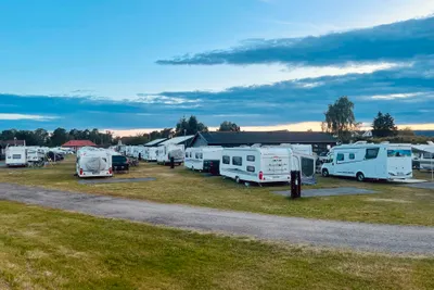 Hamre Familiecamping - Standplätze auf dem Campingplatz