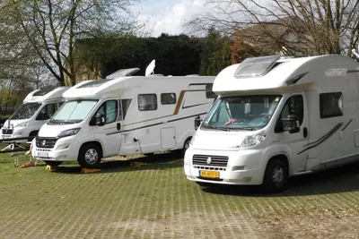 Meyer zu Bentrup Campingpark Lemgo - Wohnmobilstellplätze