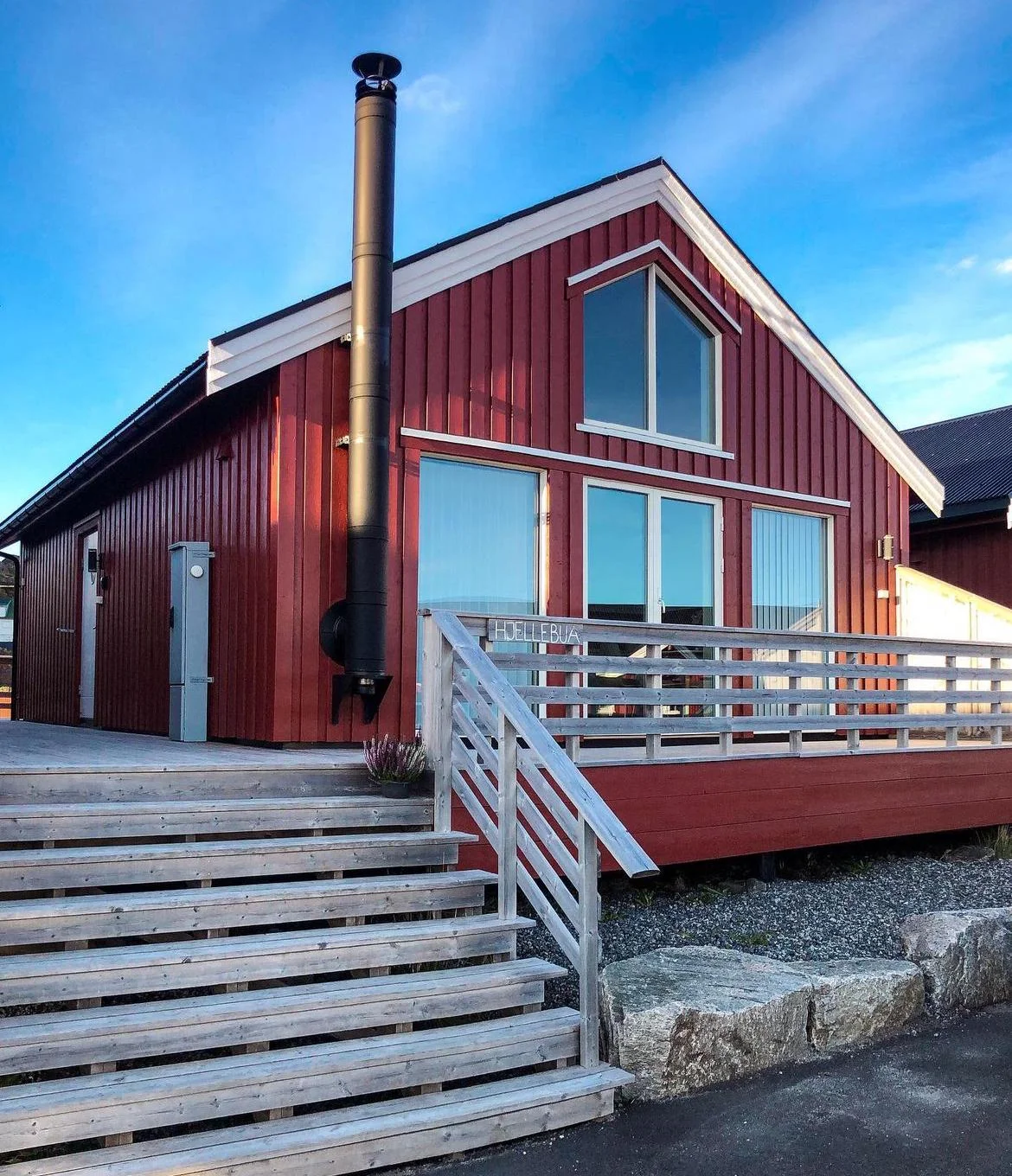 Hjellebua, Stamsund - i h