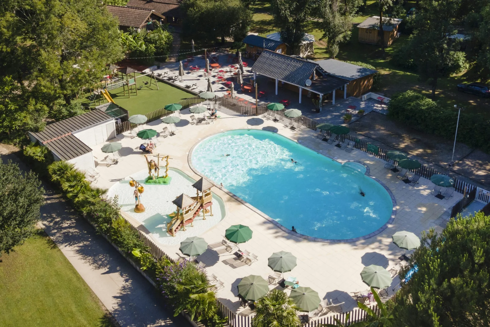 Huttopia Beaulieu Sur Dordogne