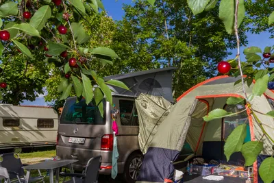 Camping Itxaspe  -  Wohnwagen- und Zeltstellplatz vom Campingplatz im Grünen