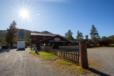 Jotunheimen Feriesenter - Rezeption.jpg