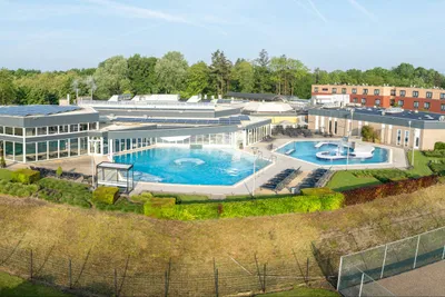 Camping Klein Vink - Blick auf die Freibadanlage des Campingplatzes