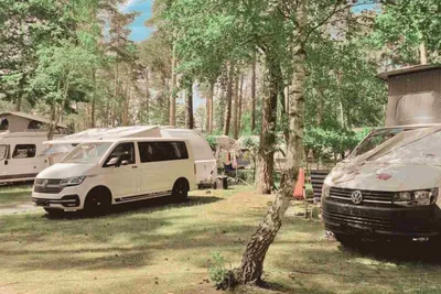 Knattercamping in Bantikow am See - Standplätze auf dem Campingplatz