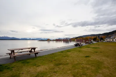 Kviltorp Camping - Sitzbaenke.jpg