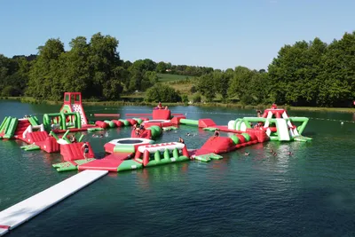 Camping Larrouleta - Wasserspielplatz auf dem See