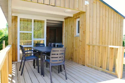 Camping Les Logeries - Terrasse Holzmobilheim