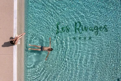 Camping Les Rivages - Poolbereich auf dem Campingplatz