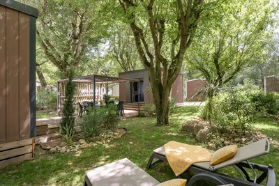 Camping Les Rivages - Außenansicht eines Mobilheims