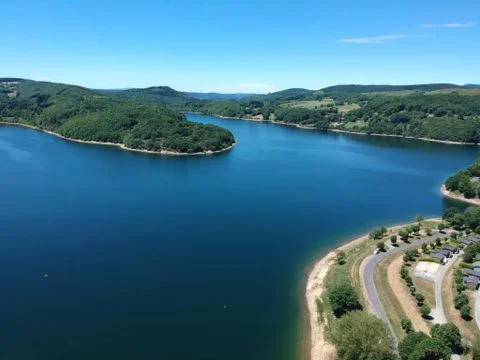 Les Rives du Lac du Laouzas