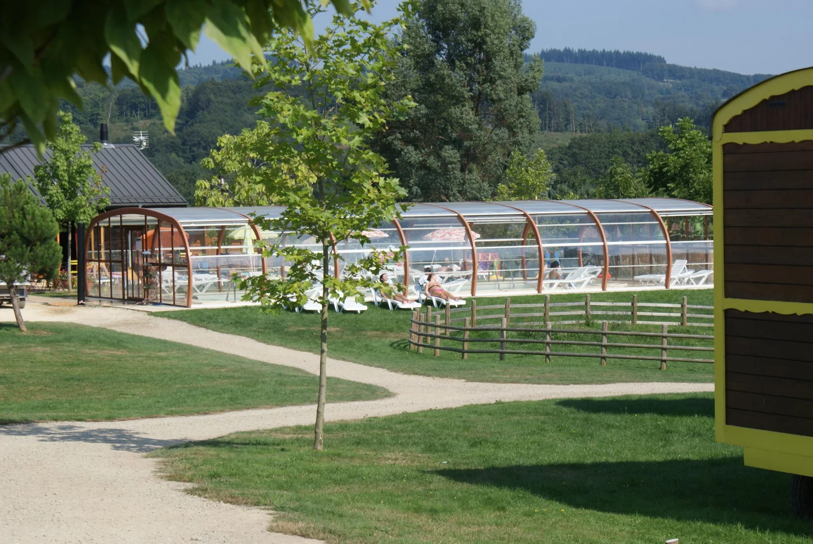 Le Village Des Monédières