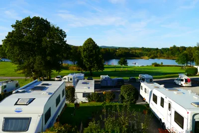 Loch Ken Holiday Park  -  Wohnwagen- und Zeltstellplatz im Grünen auf dem Campingplatz