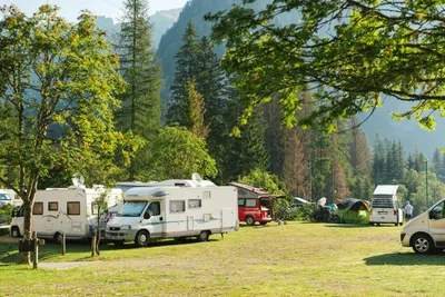 Camping Marmolada Malga Ciapela  Camping Malga Ciapela Marmolada - Standplätze auf dem Campingplatz