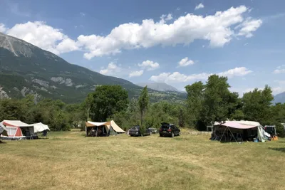 Camping Manu