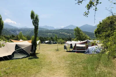 Camping Manu