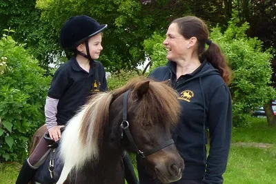 NaturCampingplatz Bernsteinreiter Barth - Ponyreiten für Kinder auf dem Campingplatz