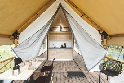 Naturpott Borkenberge - Glampingzelt mit Veranda auf dem Campingplatz