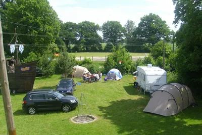 Neiße-camp