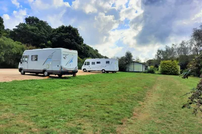Onlycamp Des Deux Rives