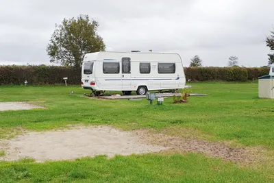 Ostsee-Camp Kliff Ellernbrook - Wohnwagen .jpg