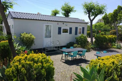 Camping Parque Tropical  - Mobilheim auf dem Campingplatz