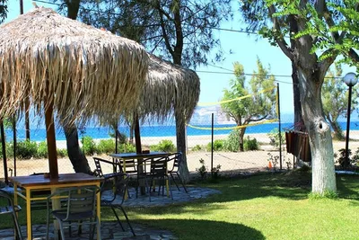 Camping Pefki - Campingplatz mit Meerblick
