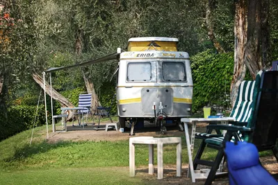 Camping Primavera -  Wohnwagenstellplätze auf dem Campingplatz