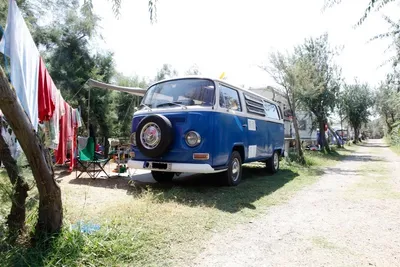 Camping Rada Etrusca  -  Wohnwagen auf dem Stellplatz vom Campingplatz